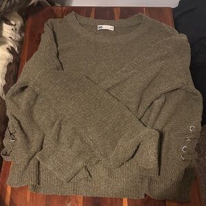 SO Women's Knit Sweater in Olive